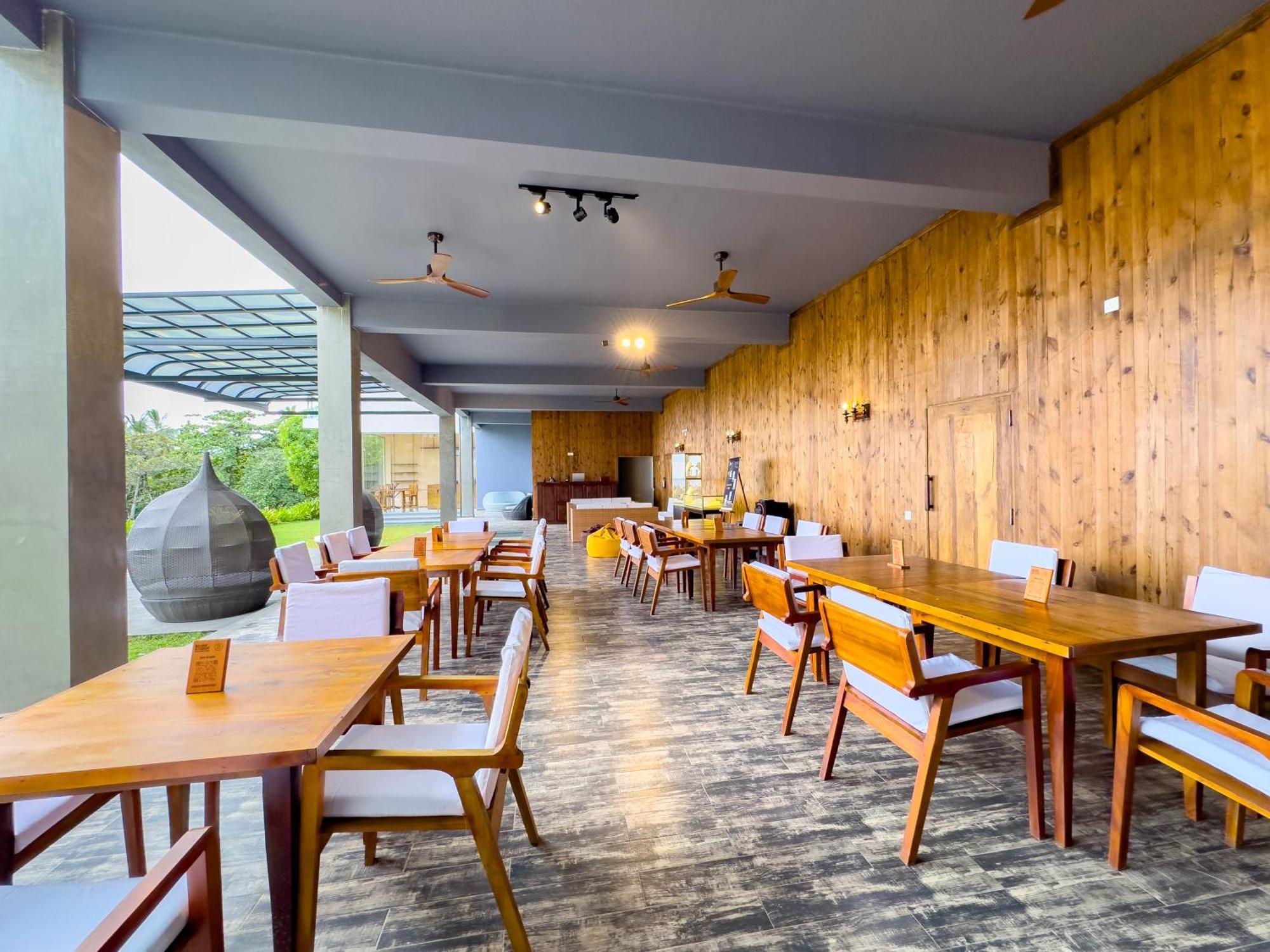 Mazarine Surf Suites Hiriketiya Dikwella Exterior foto